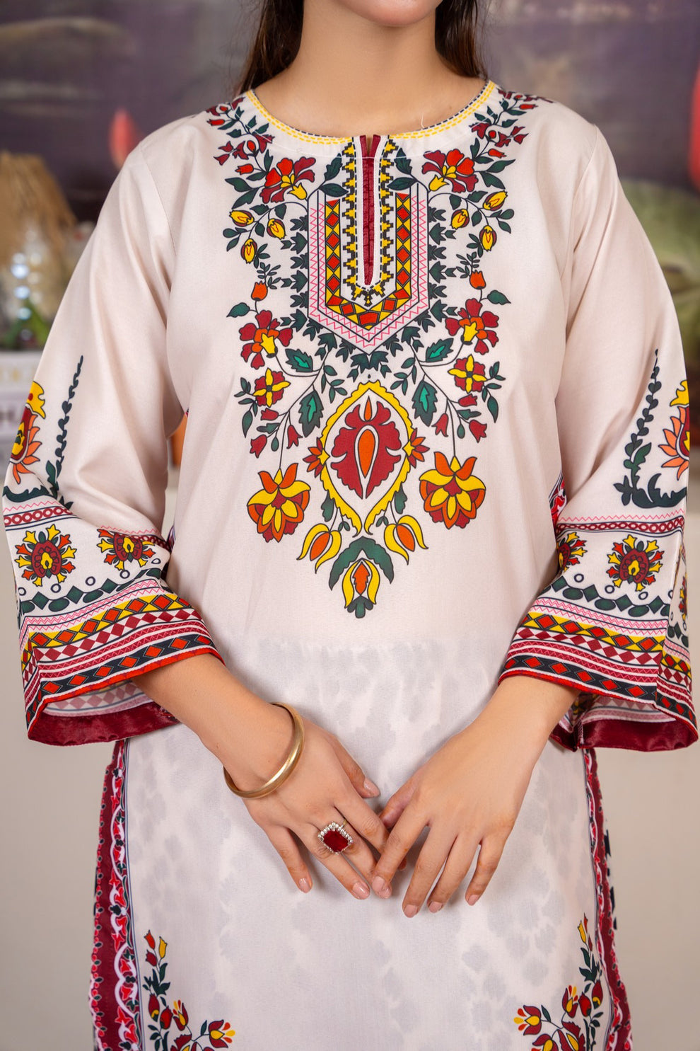 Crimson Motif 3-Piece