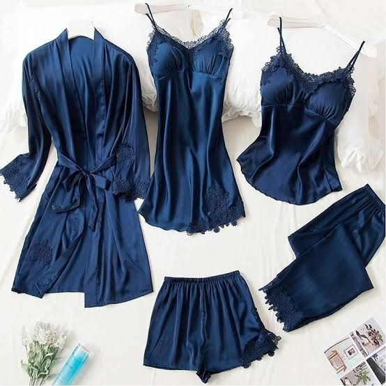 Luxurious 5-Piece Satin Silk Bridal Nightwear Set