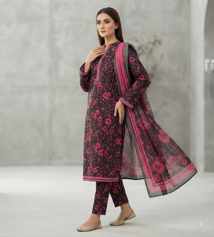Magenta Bloom Printed Pure Lawn 3-Piece Stitched Suit