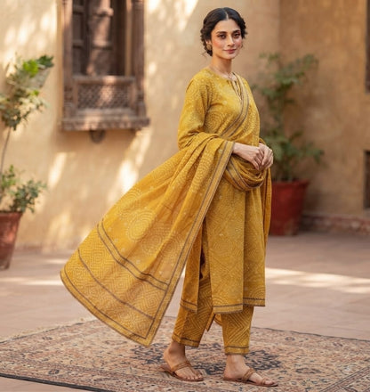 Mustard Bandhani Printed Pure Lawn 3-Piece Stitched Suit